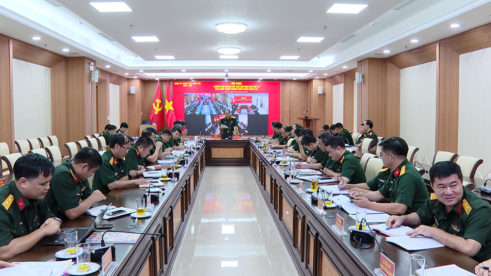 Đảng ủy Trung tâm Nhiệt đới Việt - Nga tổ chức thông báo nhanh kết quả Hội nghị lần thứ 12 Ban Chấp hành Trung ương Đảng khóa XIII